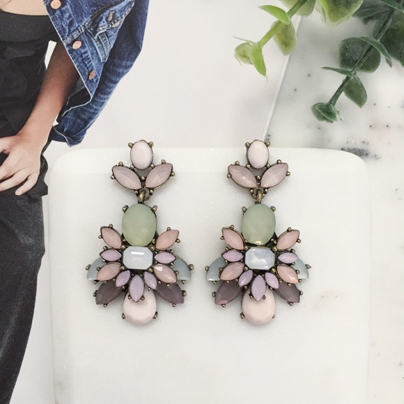 🆑 "Ainsley" Earrings || Pink/Green Crystal - Picture 2 of 9